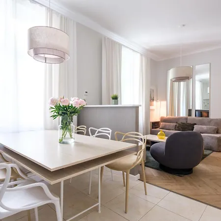 Apartament Tyzenhauz Zygmunta Augusta Street Kraków